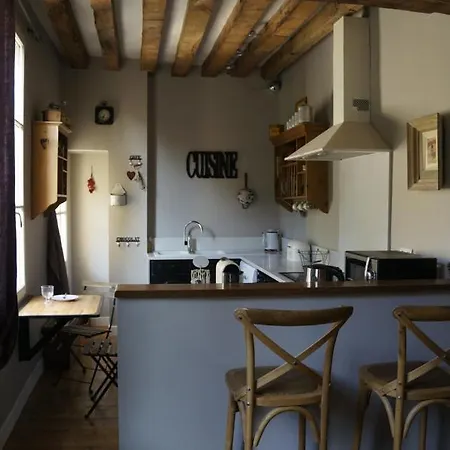 Gite La Chancellerie Apartment Chateau-Thierry